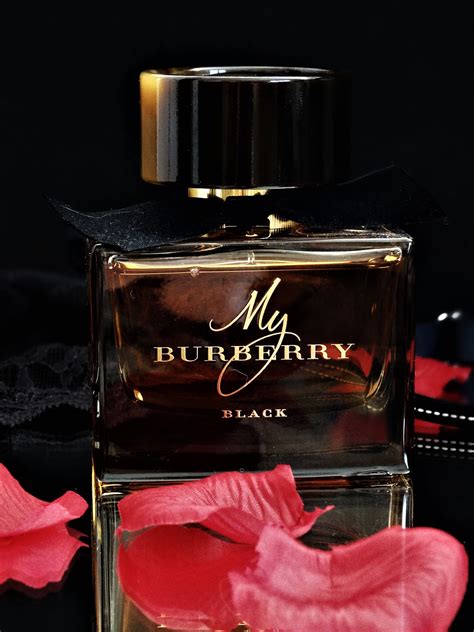 differenza tra my burberry e my burberry black|Burberry My Burberry Black ~ fragrance review :: Now Smell This.